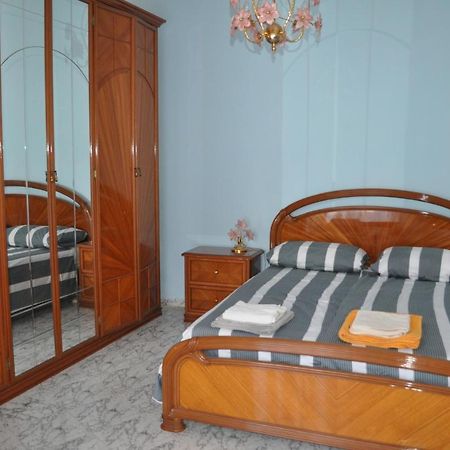 מונריאלה Summerhouse Sagana מראה חיצוני תמונה